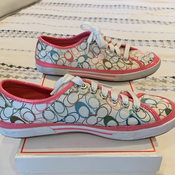 Etta style Coach shoes - Picture 2 of 5